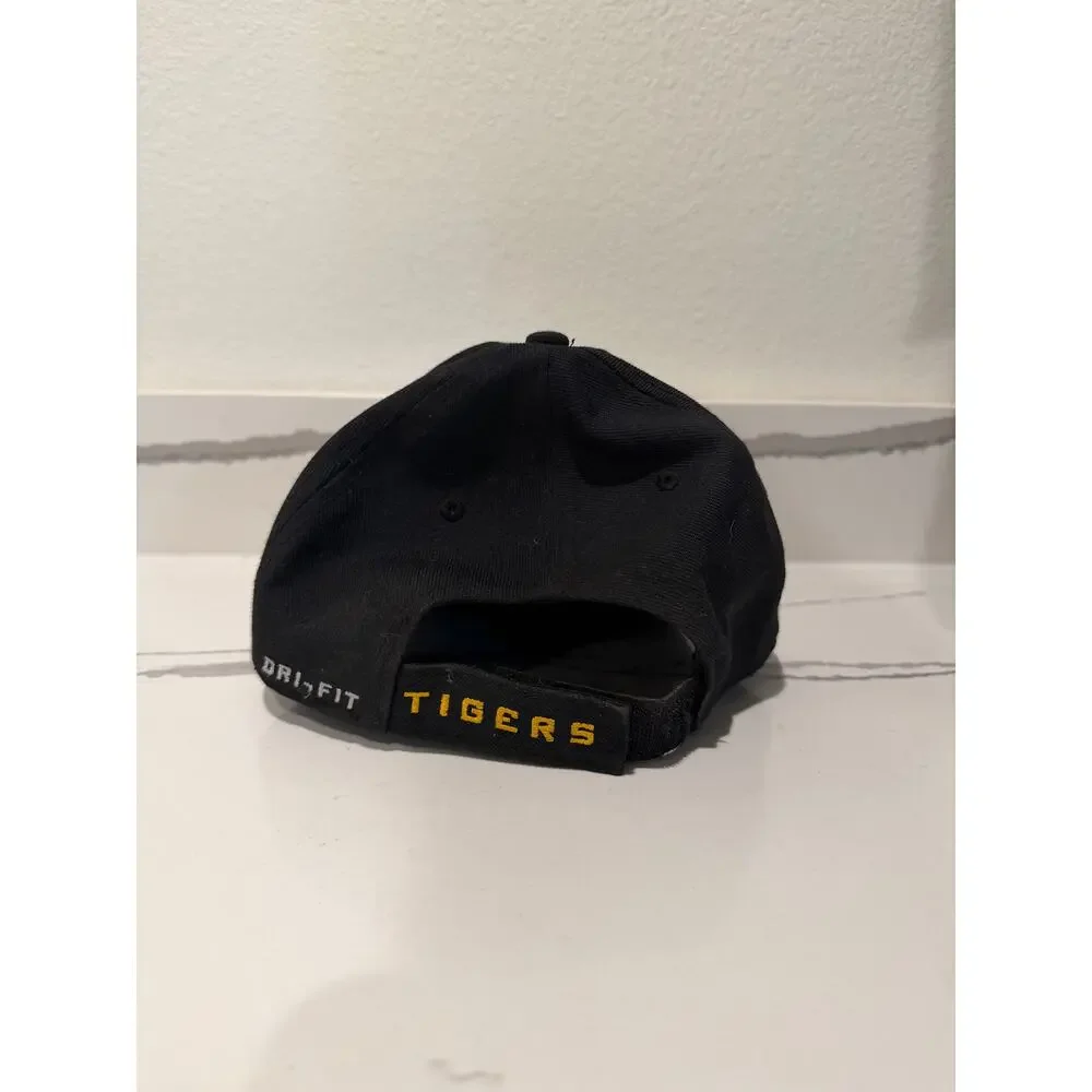 Nike LSU Tigers Black Yellow Spellout Classic Dri-Fit Baseball Cap Hat One Size